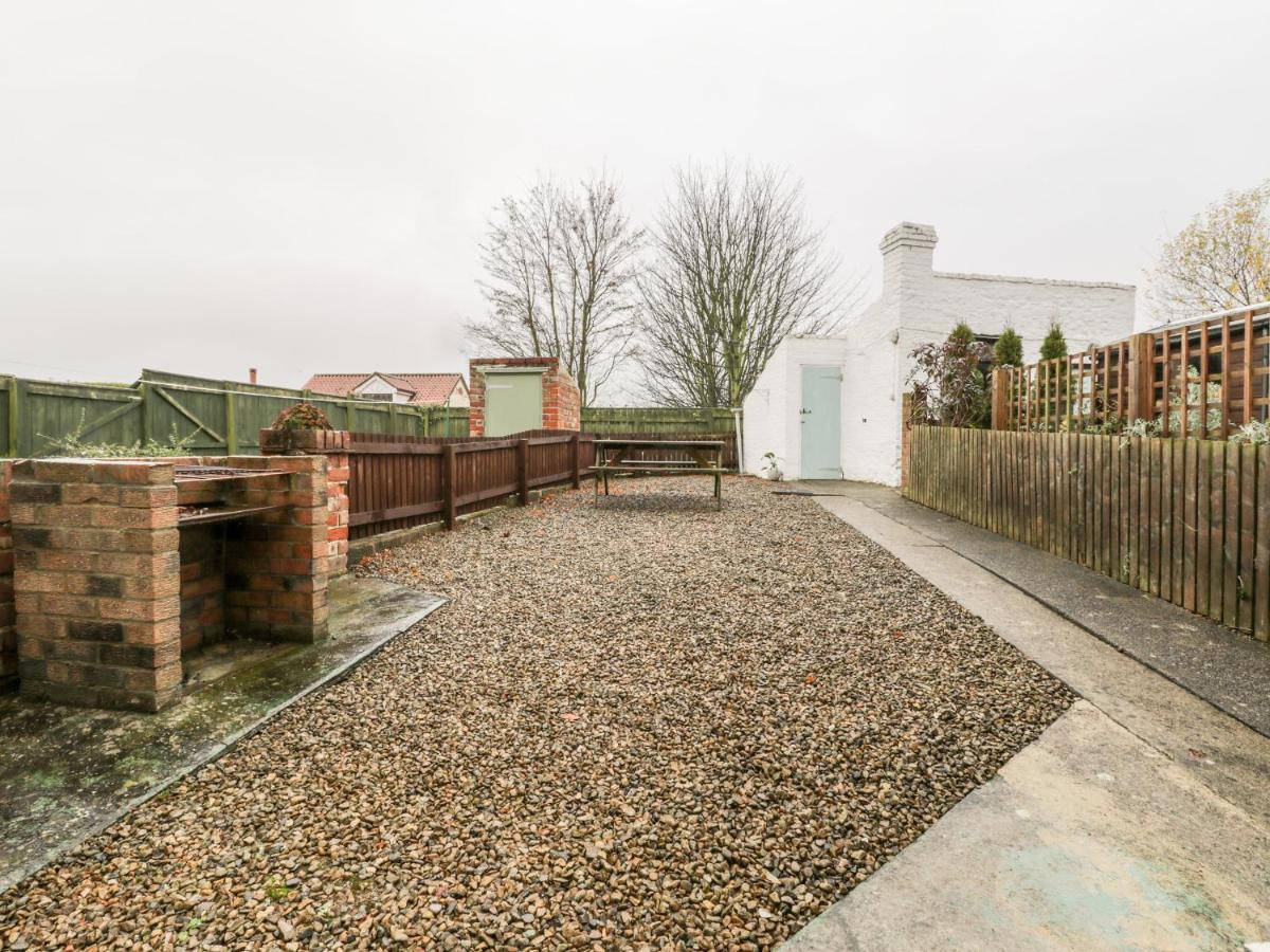Barnaby Cottage Yarm Exterior foto