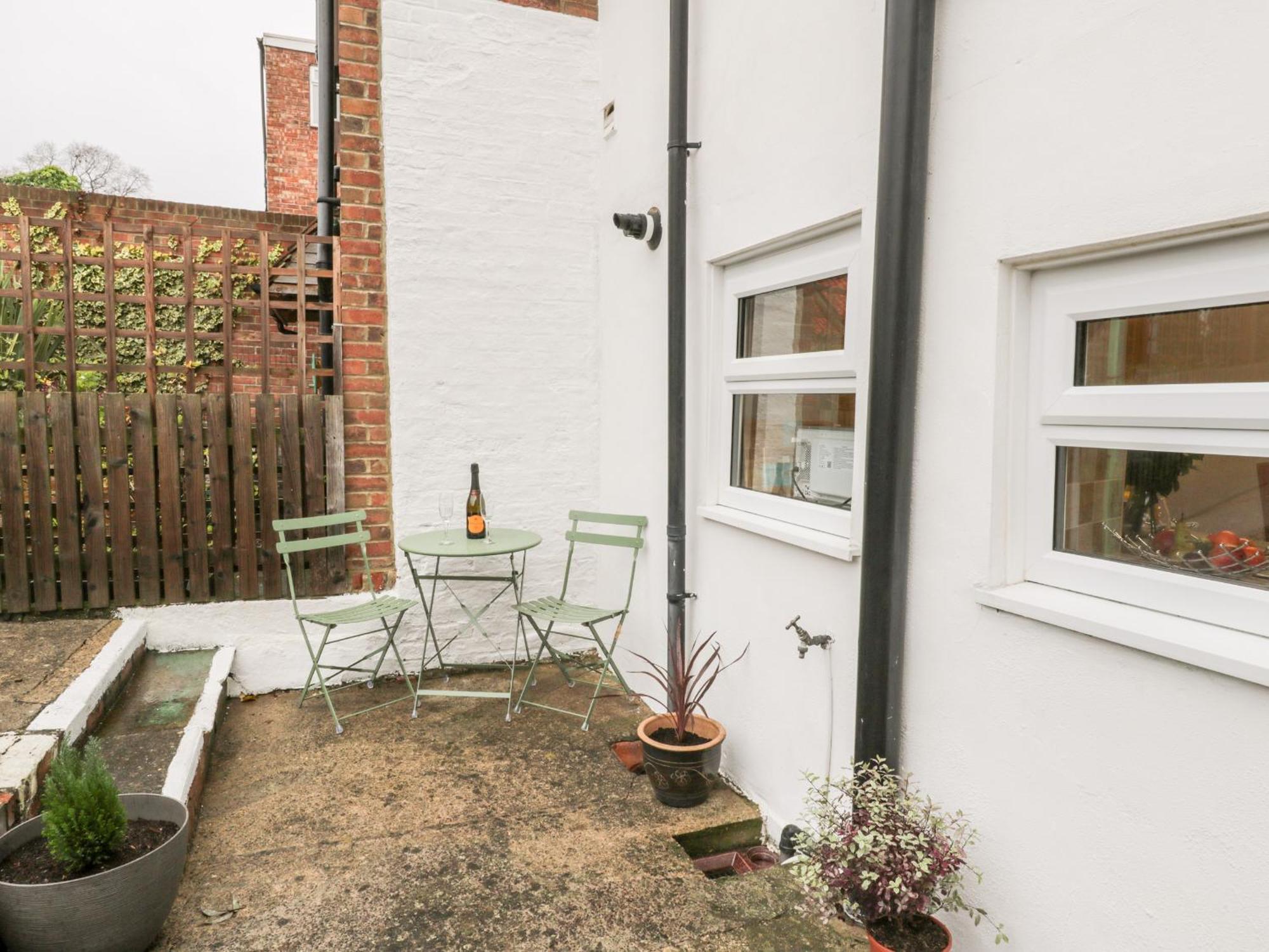 Barnaby Cottage Yarm Exterior foto